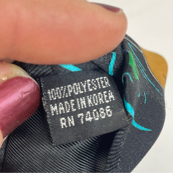 Disney Mickey Unlimited Mickey Mouse Fly Fishing Necktie black - Picture 4 of 7